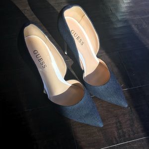 New w/out Tags Guess Denim White Heel Pumps sz 10